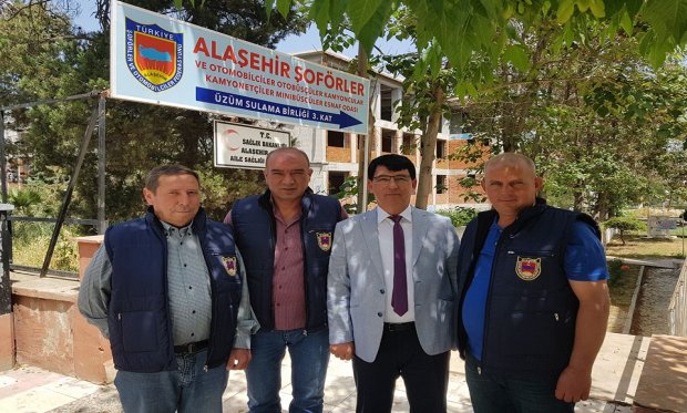 ALAŞEHİR ŞOFÖRLER ODASI amblemli yelekleriniz sizleri bekliyor ..